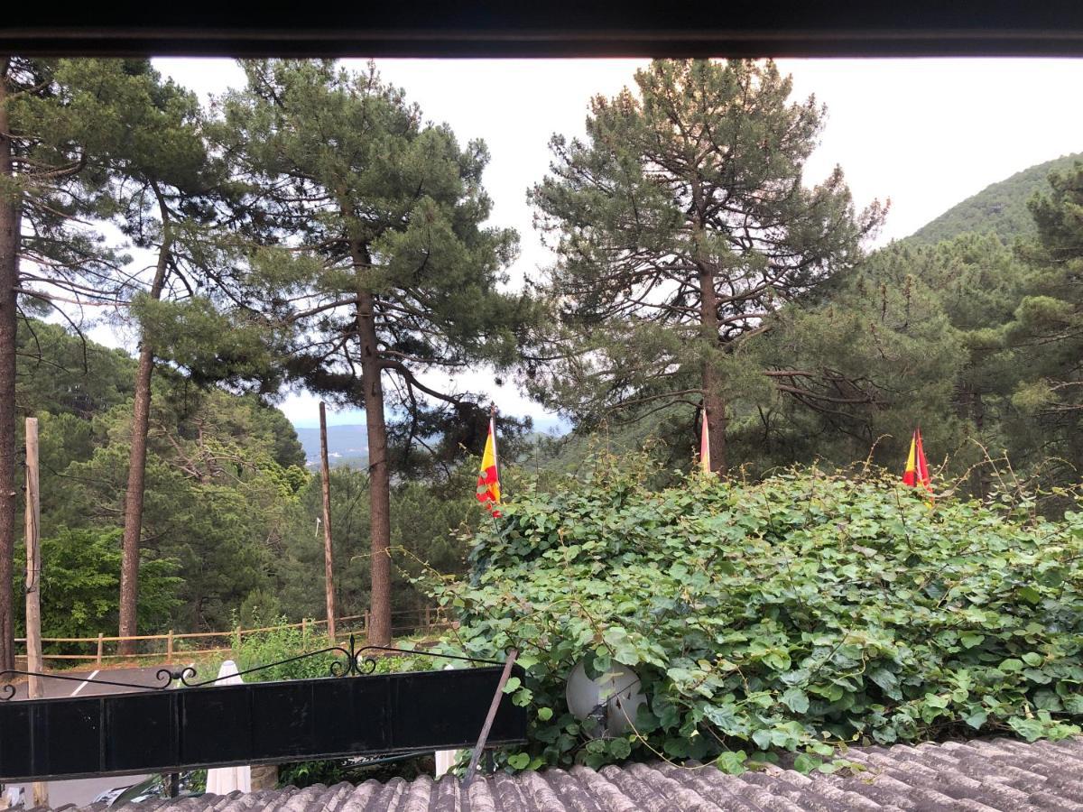 Hostal-Restaurante Fogon De Gredos Гисандо Экстерьер фото