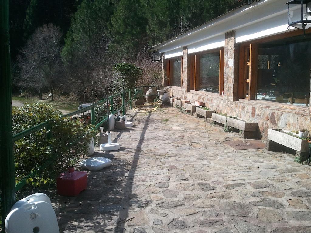 Hostal-Restaurante Fogon De Gredos Гисандо Экстерьер фото