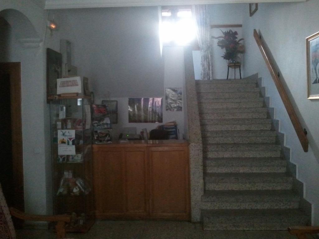 Hostal-Restaurante Fogon De Gredos Гисандо Экстерьер фото